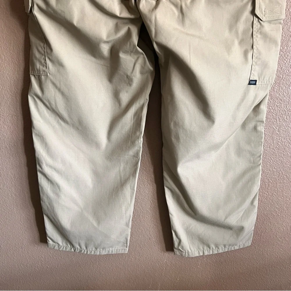 5.11 Tactical Men's Beige Cargo Pants Size 40x30